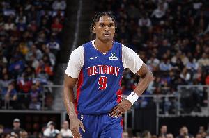 正负值+15最高！奥萨尔15中7贡献21分12板2断 罚球8中7