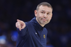 掘金主教练更衣室演讲：大家都有贡献 我们的阵容很厚