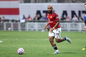 2025年姆贝莫英超运动战打进11球，同期仅次于17球的哈兰德