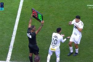 全力保级！33岁内马尔时隔1个半月复出，桑托斯战平比降级区多2分